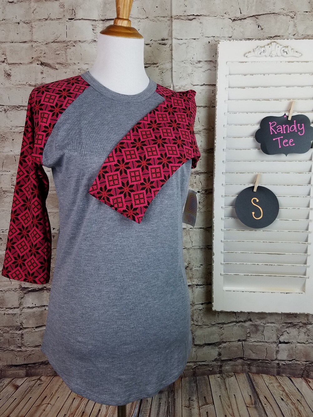 Fair Isle Snowflake Gray & Pink Raglan Top